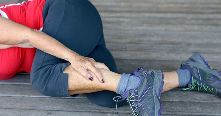 What causes leg cramps during sleep? What to do if your legs are cramped or your calves hurt